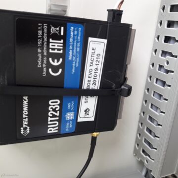 MODEM ROUTER RUT240 LTE